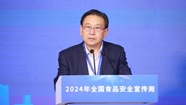 經濟日報社編委 孫世芳_副本 裴_副本.jpg